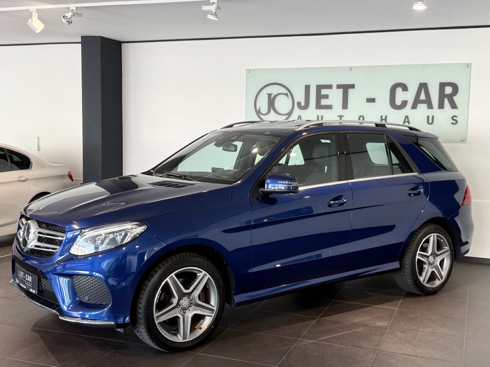 MERCEDES-BENZ GLE 350 d 4Matic HUD-ILS-360°-S.Dach-Luft-2HD*
