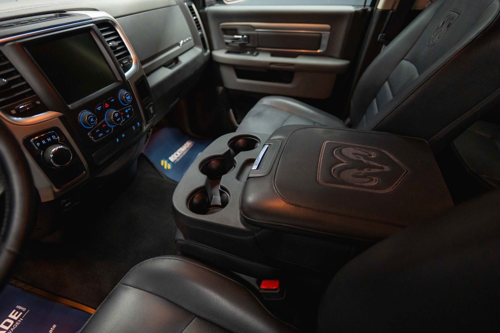 Fahrzeugabbildung Dodge RAM 5.7 V8 HEMI LPG PRINS | LONGBED | 20 Zoll