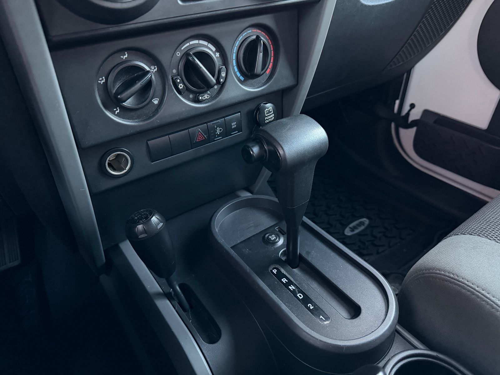 Fahrzeugabbildung Jeep Wrangler Unlimited Sahara*LED*AUTOMATIK*BT*ALLWE