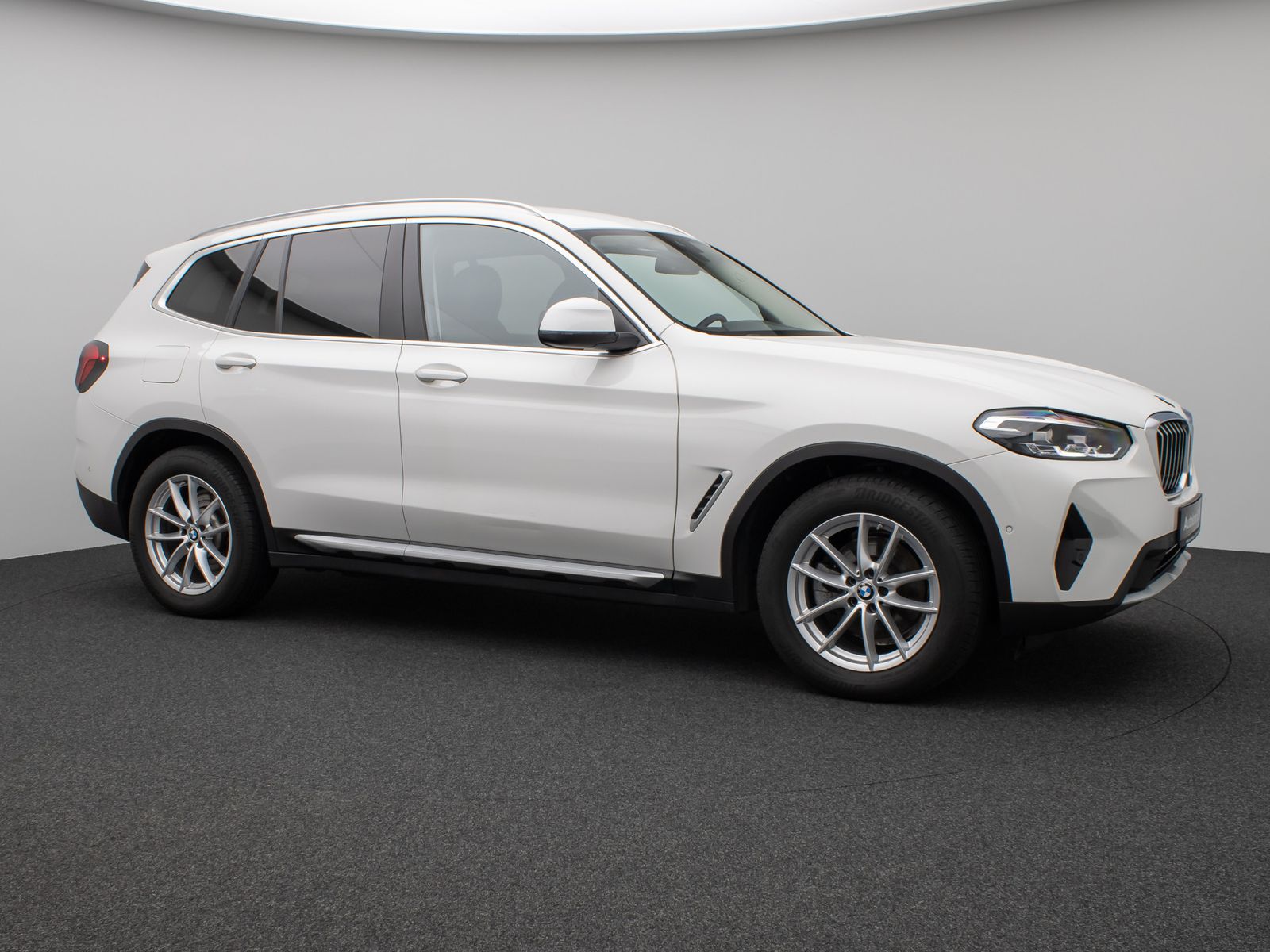 Fahrzeugabbildung BMW X3 xD20d Kamera DAB CockPit+DrivAssis LED Sport
