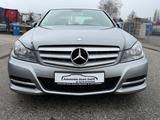 Mercedes-Benz C 200 CDI BlueEfficiency/NAVI/TEMPO/BT/TEL/1.HAN - Mercedes-Benz C 200 mit Diesel-Antrieb: Limousine