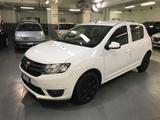Dacia Sandero Sandero 1.5 dci Laureate EURO6 - Dacia Sandero Laureate mit Diesel-Antrieb