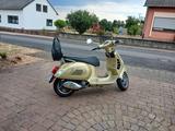 Piaggio Vespa GTS 300 - PIAGGIO ROLLER 300