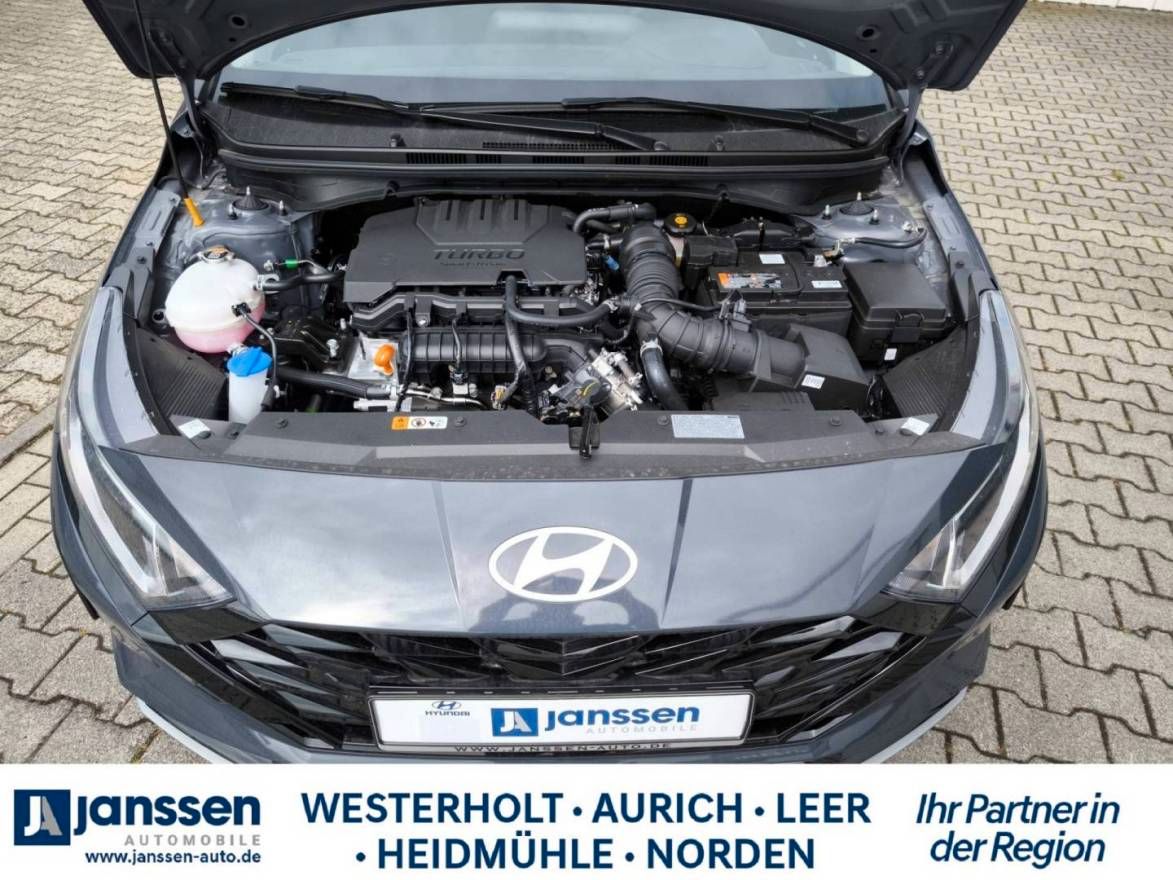 Fahrzeugabbildung Hyundai i20 Trend, Komfortpaket/Navi/Rückfahrkamera/Sitz