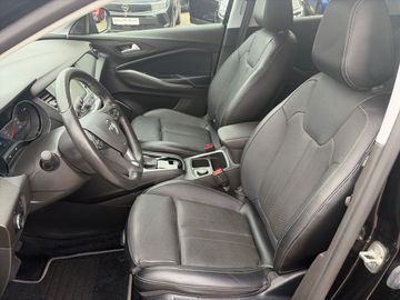 Opel GRANDLAND X ULTIMATE 1.6L AUTOMATIK