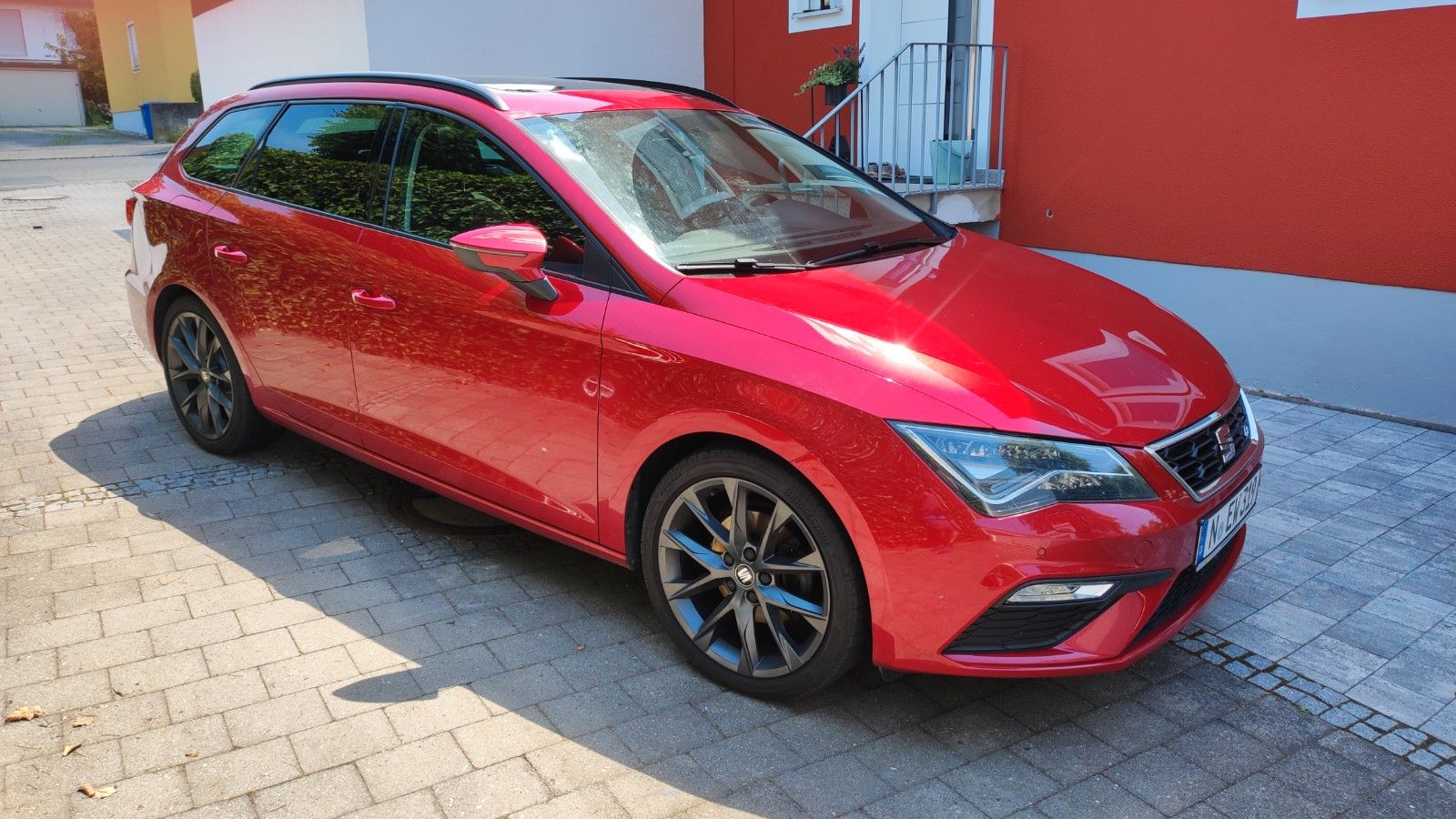 SEAT Seat Leon ST FR 1.5 TSI DSG | Pano | ACC | Virtu