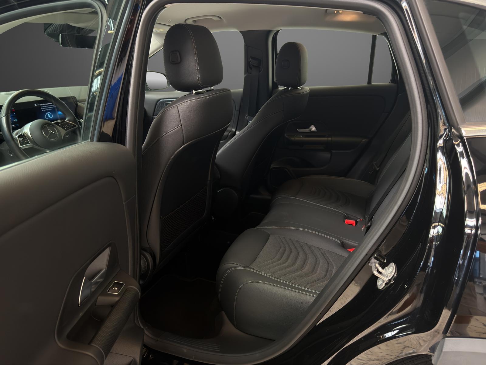 Mercedes-Benz GLA Advanced*Spurhalte*Kamera*LED*SHZ*DAB*++, миниатюра 8
