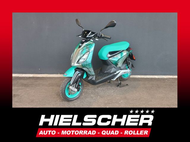 PIAGGIO ONE Sondermodell/Neufzg. 600€ geschenkt