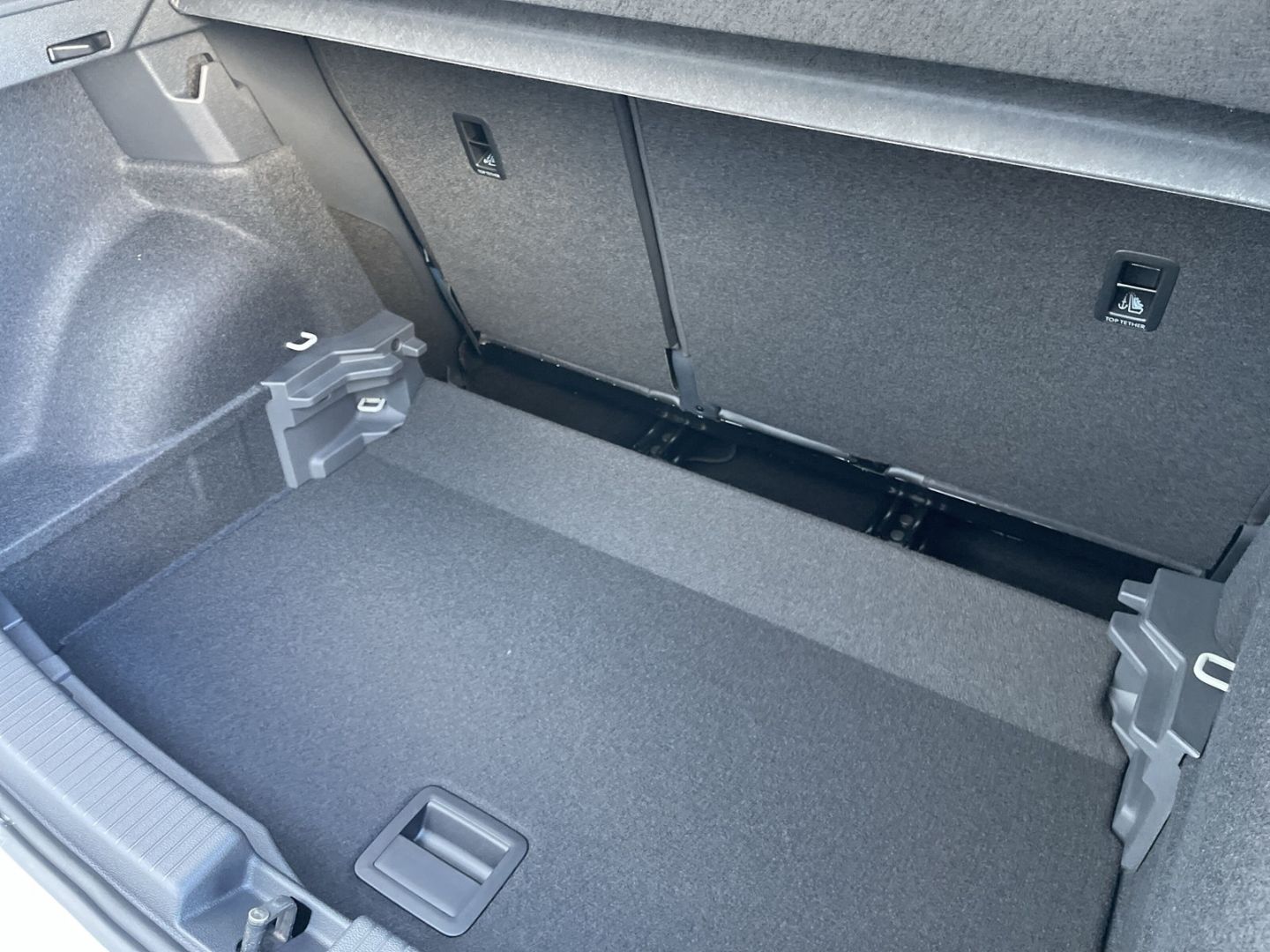 T-Cross Energy 1.0TSI 6-Gang Navi/LED/ACC/Kamera