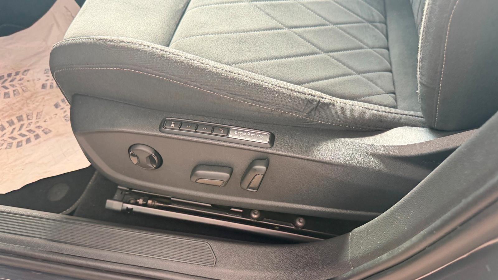 Volkswagen Golf VIII Style eTSI, миниатюра 11
