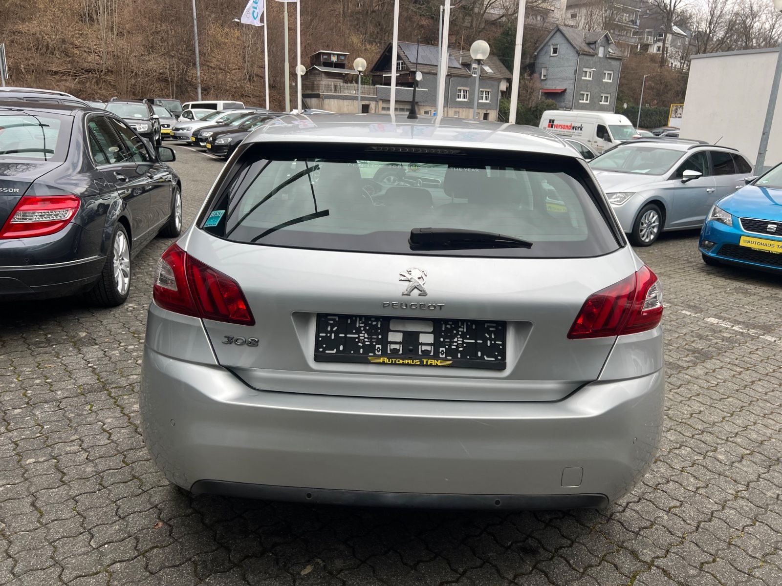 Fahrzeugabbildung Peugeot 308 Access