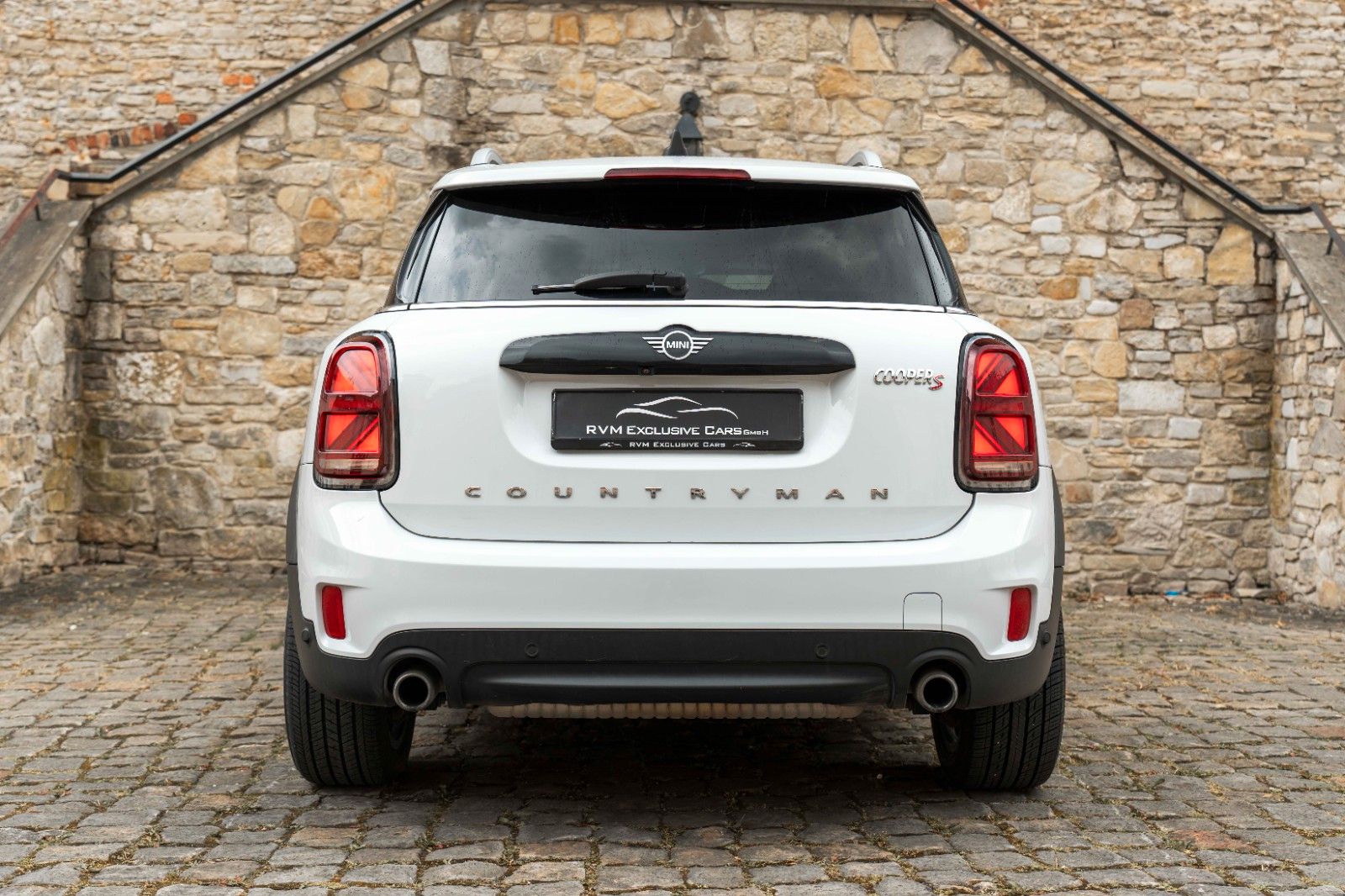 Fahrzeugabbildung MINI Cooper S Countryman ALL4 HUD H&K KAM LED PANO