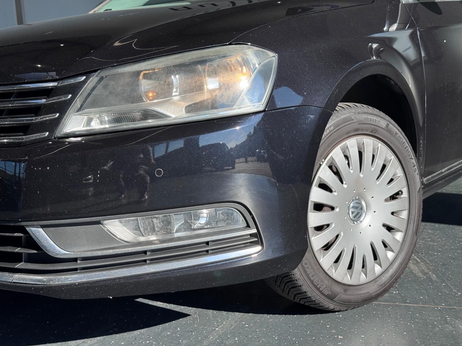 Volkswagen Passat 2010 — photo 17