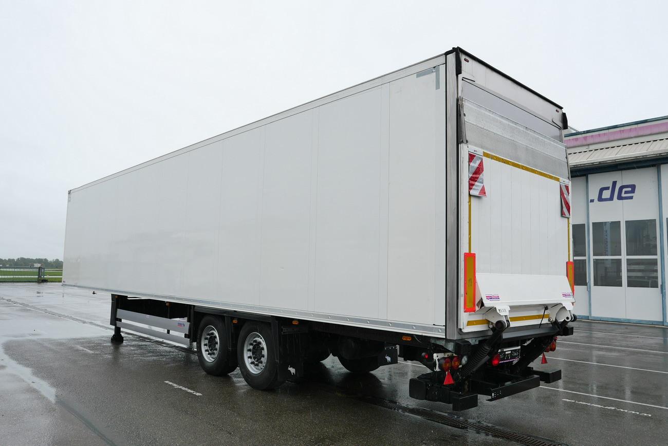 Schmitz Cargobull SKO 18 /LBW BÄR 2500 kg / CARRIER 1550 / LIFT