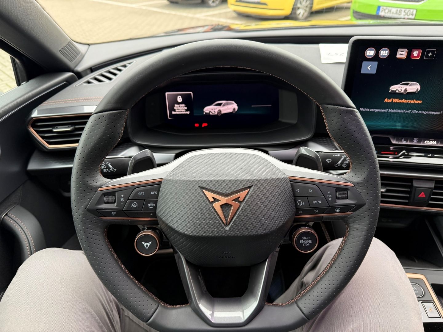 Fahrzeugabbildung CUPRA Leon Sportstourer 1.5 eTSI 110 kW Sportpaket Nav