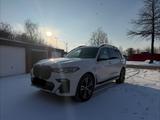 BMW X7 M xDrive40d -*LASER*B&O*SKY*MASSAGE*MEGA-VOLL - gebrauchte BMW X7 aus dem Jahr 2021