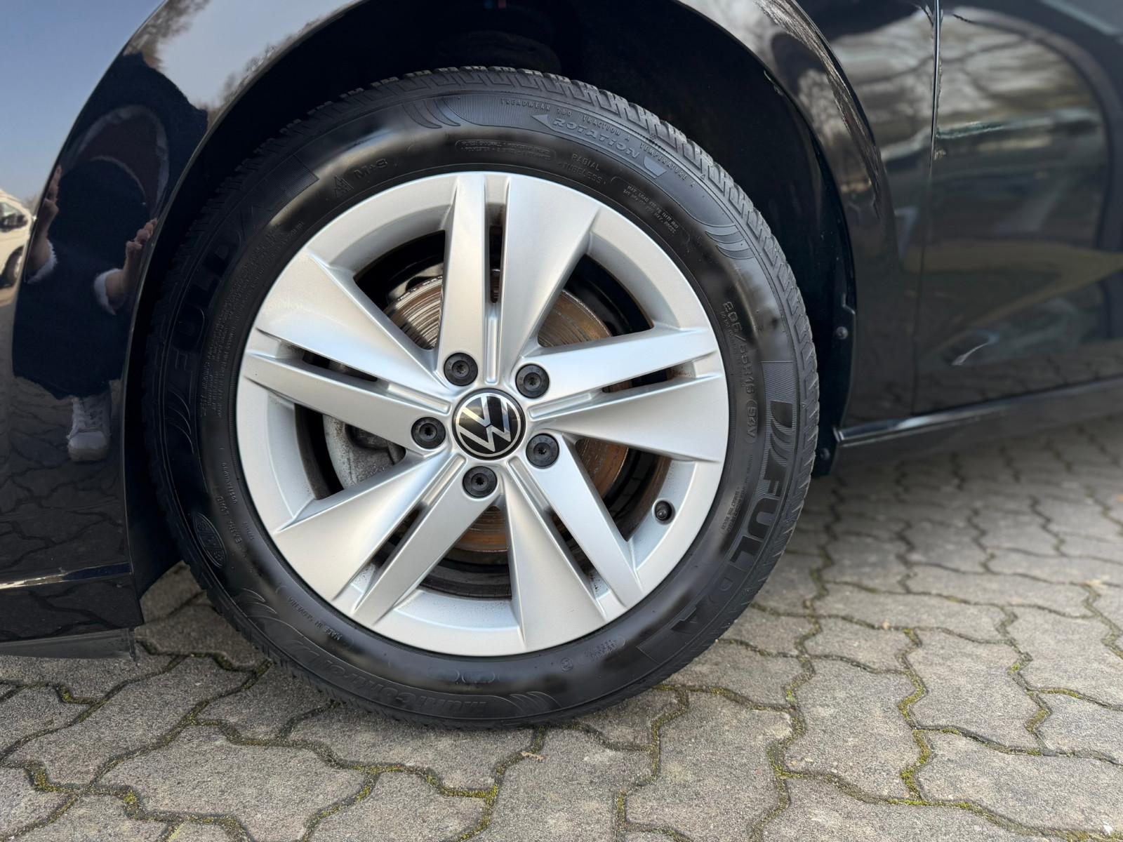 Volkswagen Golf 1.5 TSI Life