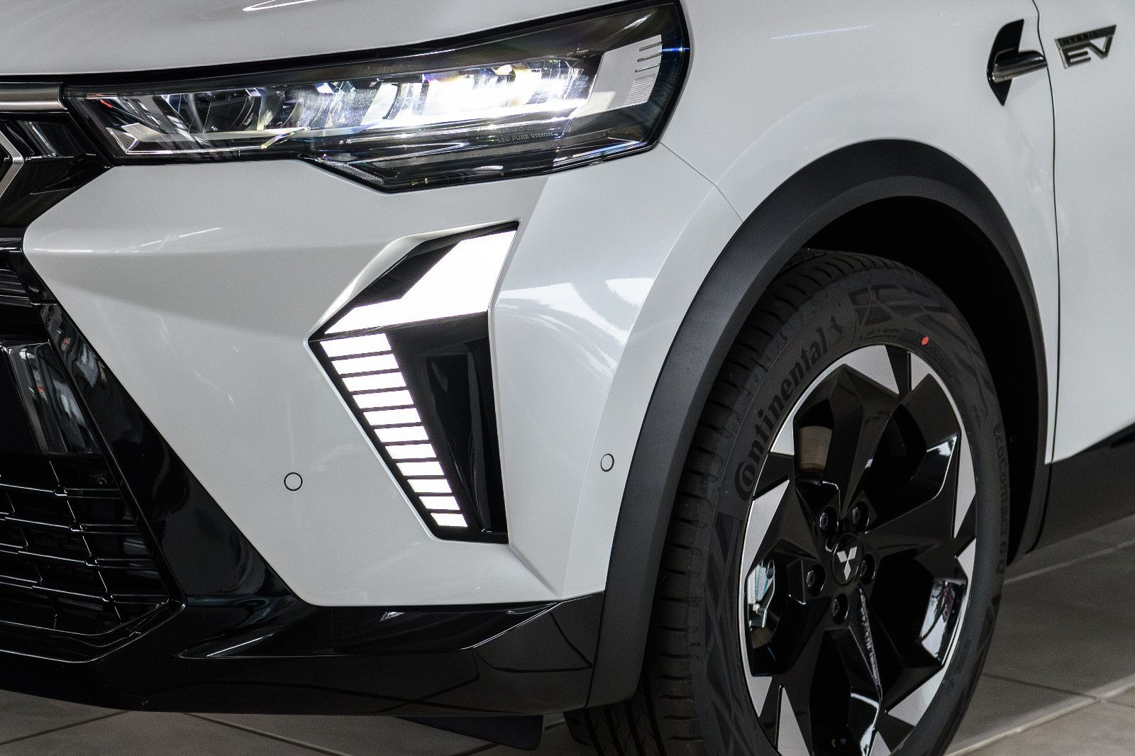 Fahrzeugabbildung Mitsubishi ASX Edition 1.8 HEV Auto. LED 360° Google