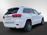 Jeep Grand Cherokee 3.0 CRD Overland *AHK*Pano* - Jeep Grand Cherokee mit Diesel-Antrieb: Geländewagen