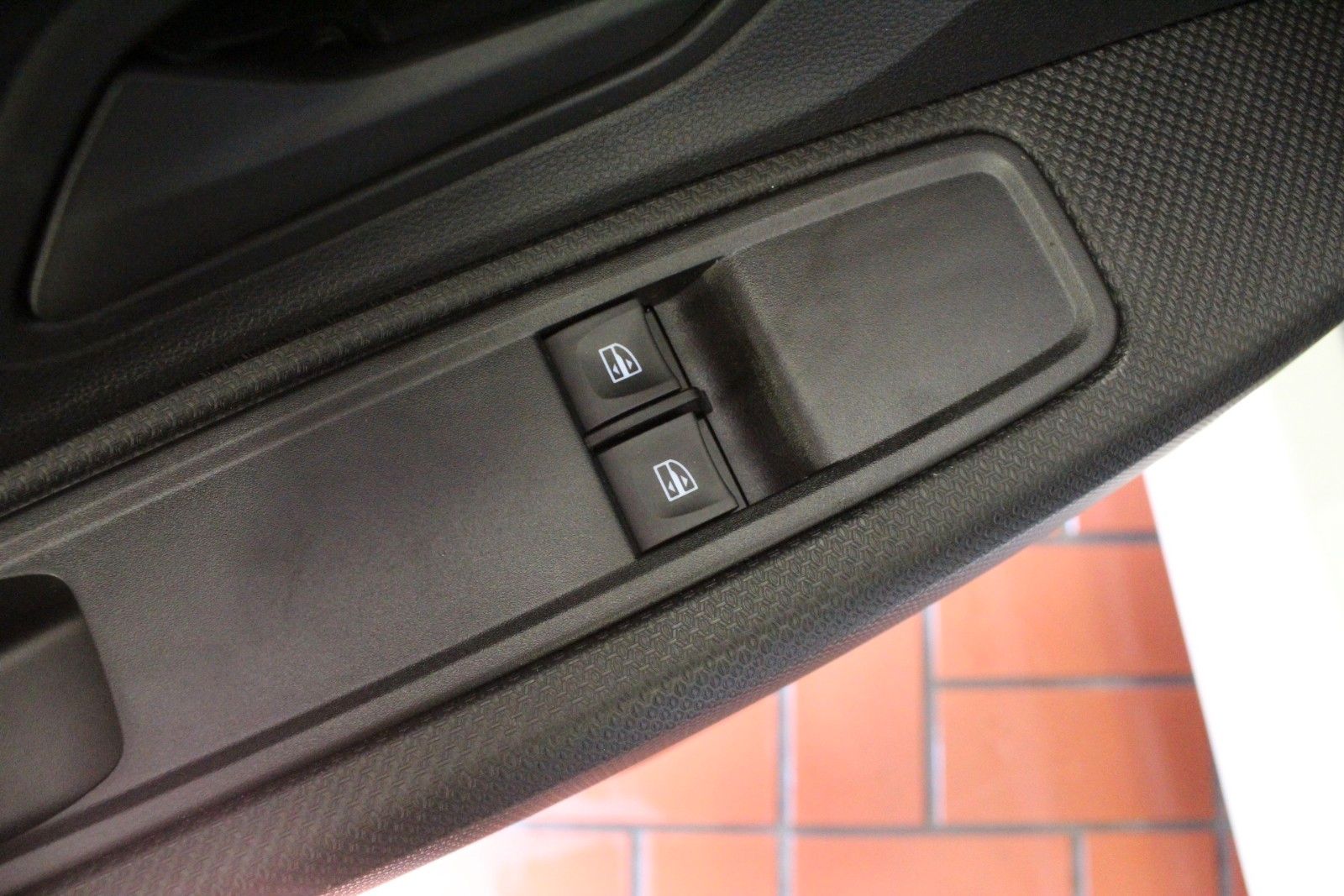 Fahrzeugabbildung Dacia Sandero SCe 65 Essential*Klima*Media Display*