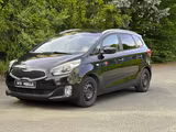 Kia Carens FIFA Edition | KLIMA | S-HZG | Lenkrad-HZ - Kia Carens mit Anhängerkupplung