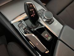 BMW 520d M Sport / 1.HD / NUR 34.tKM / GARANTIE /