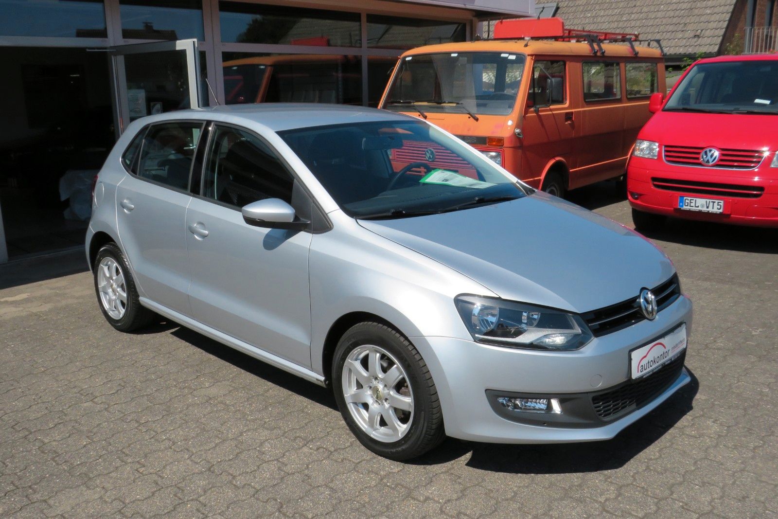 Fahrzeugabbildung Volkswagen Polo V Comfortline KLIMA RADIO SCHECKHEFT
