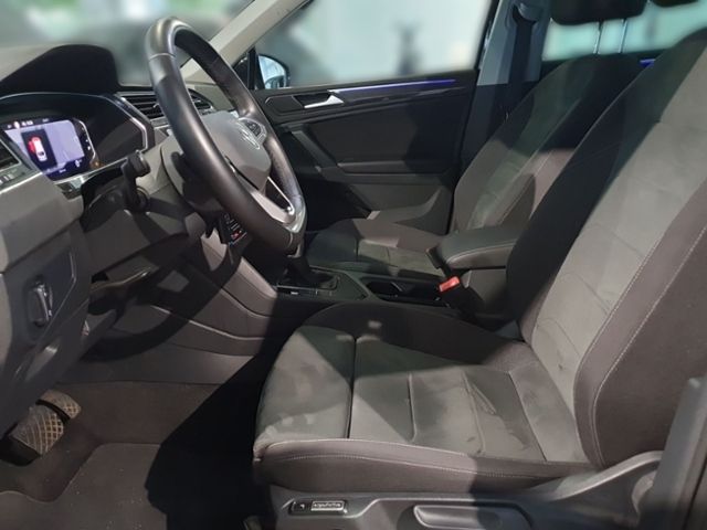 Fahrzeugabbildung Volkswagen Tiguan 1.5 TSI DSG Life STANDHZG NAVI RFK LED AC