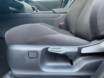 Toyota C-HR 1.8 Hybrid Teamplayer *2xPDC*ACC*elHKL*LED*