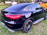 Mercedes-Benz GLC 350 d 4MATIC AMG Line Coupé Autom. AMG Line - Mercedes-Benz GLC 350: Coupe