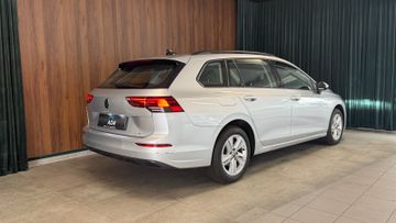 Volkswagen Golf - 2