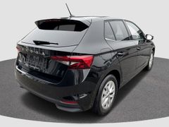 SKODA Fabia Selection PDC RFK CarPlay 5Jahre Garantie*