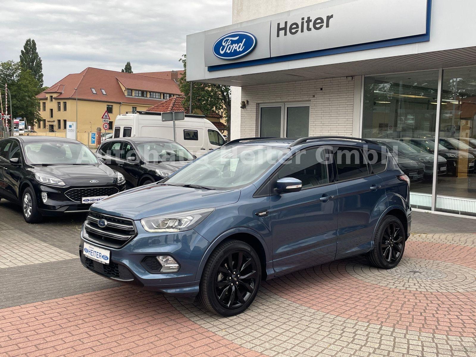 Ford Kuga 1.5 ST-Line / ACC+AHK+19"+Kamera