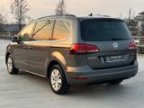 Volkswagen Sharan 7-Sitzer/SHZ/Automatik/ZR NEU /TÜV NEU !! - VW Gebrauchtwagen