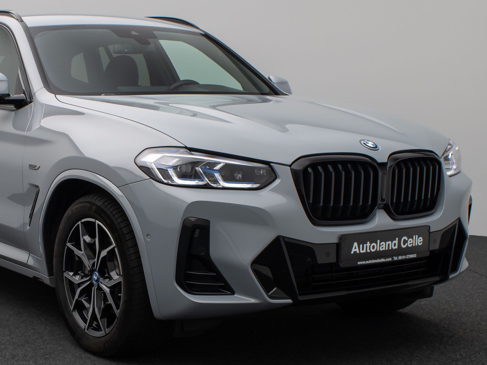 Fahrzeugabbildung BMW X3 xD30e M Sport Kamera Laser HUD DAB HiFi AHK