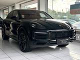 Porsche Cayenne Coupe Platinum Ed./SportAbgas./Pano/Luft - Porsche Cayenne: Sportwagen