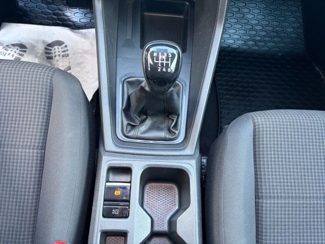 Caddy Cargo 2.0 TDI KLIMA/AHK/PDC/GRA/ ZV