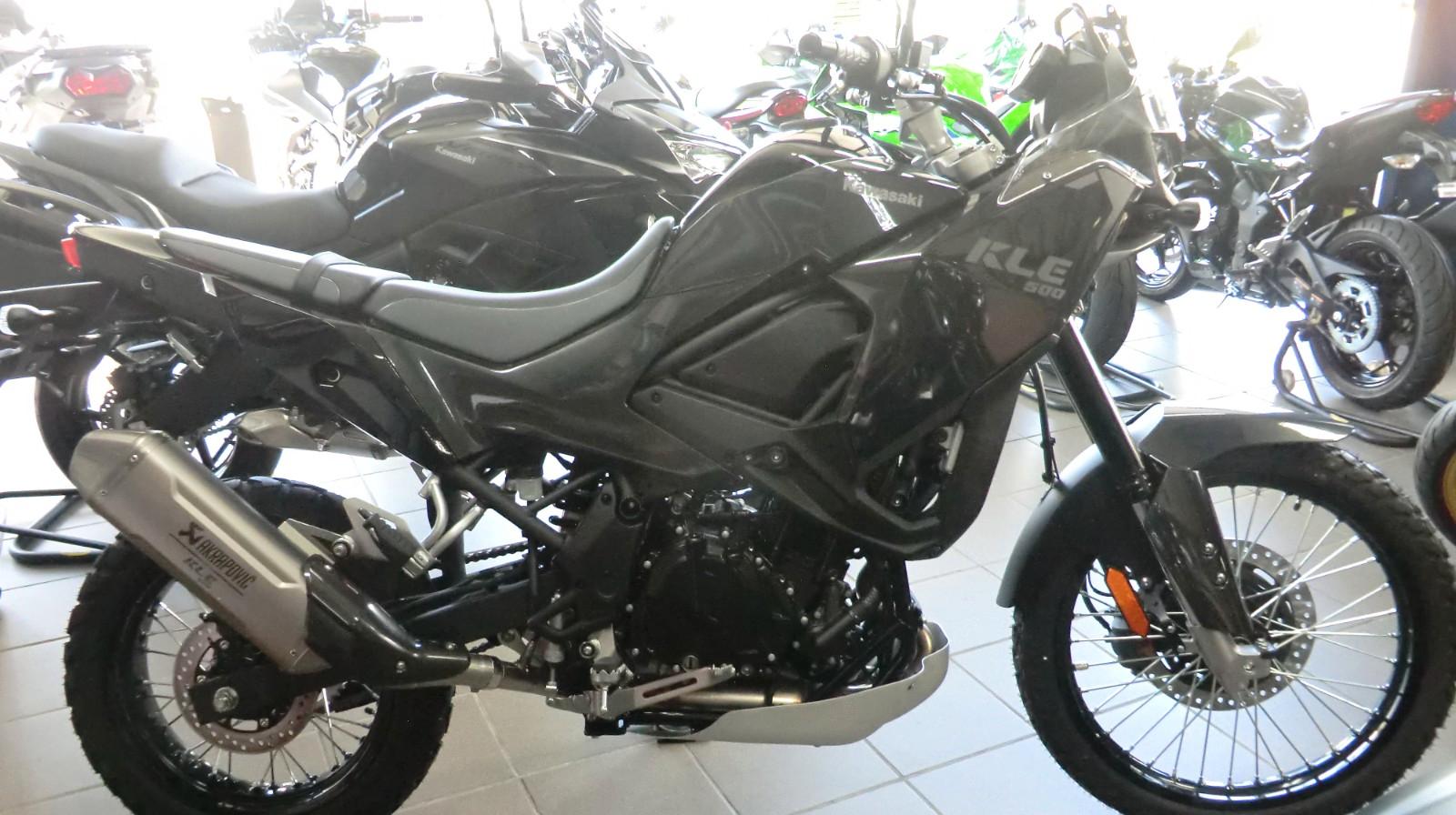 Kawasaki KLE 500 Rally - jetzt mit Fernwehbonus!