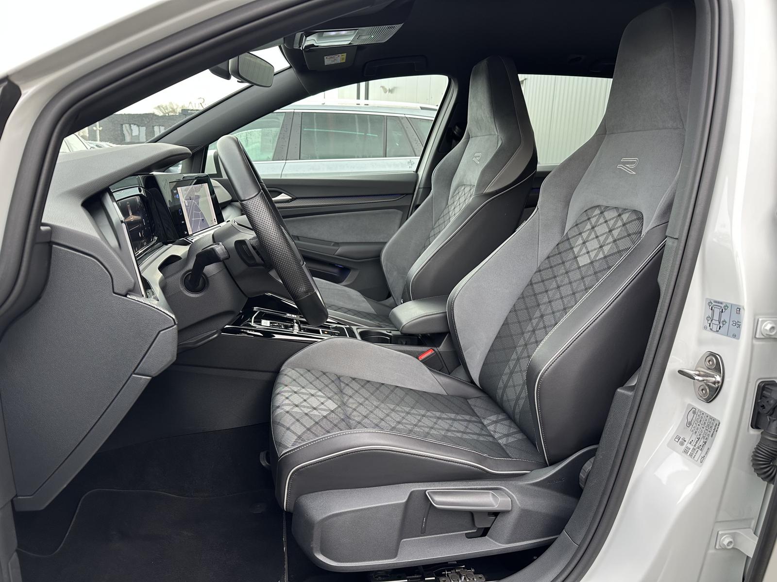 Volkswagen Golf Variant 2.0 TDI DSG R-Line NAV+LED+AHK+KAM, миниатюра 9