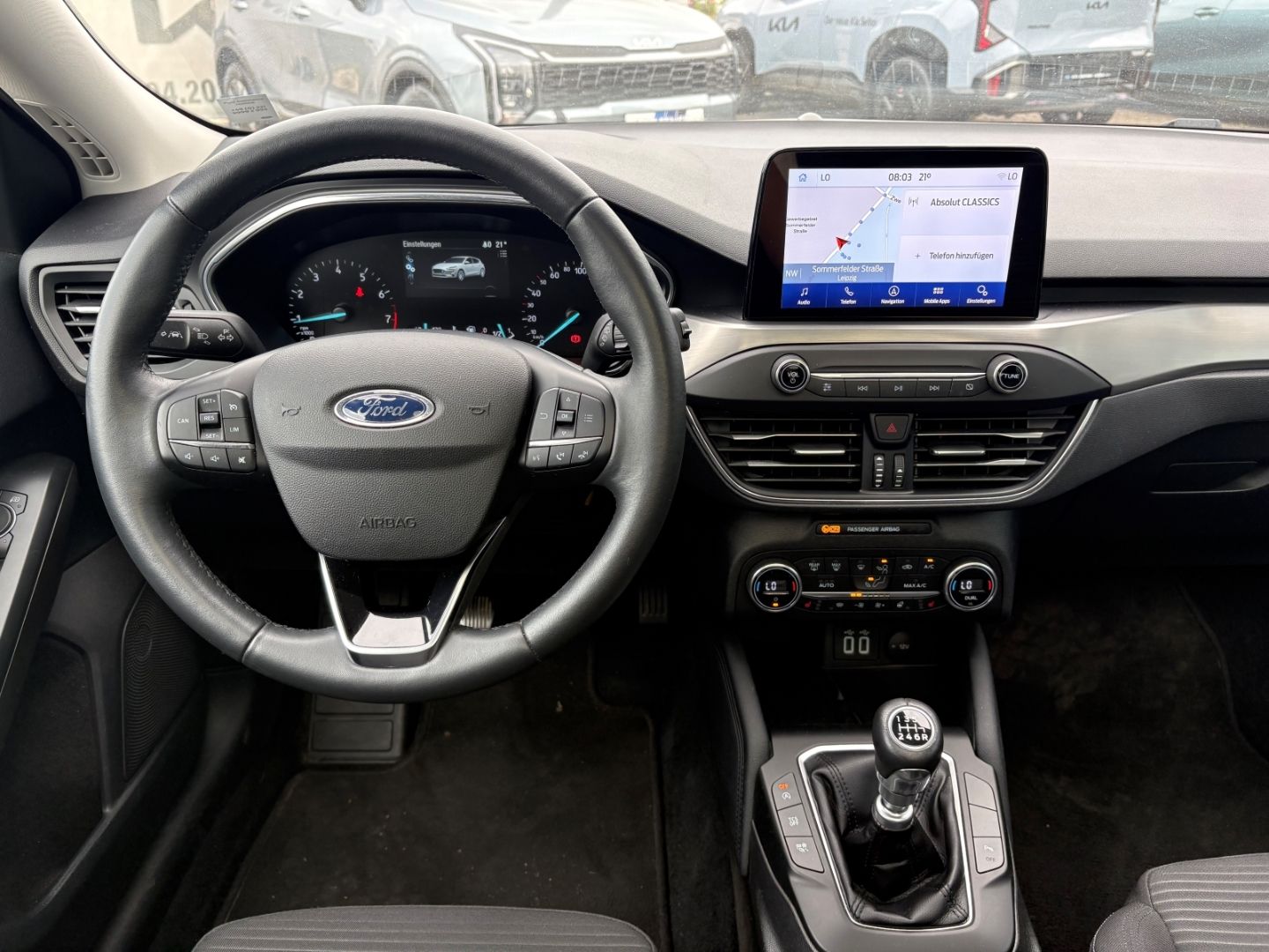Fahrzeugabbildung Ford Focus Titanium Kamera Schiebedach LED SHZ PDC