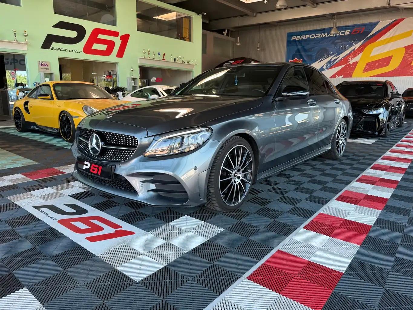 Mercedes-Benz C 300  Limousine/ MB 100 Garantie/AMG Line /