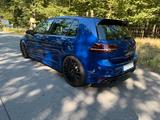 Volkswagen Golf 2.0 TSI DSG 4MOTION BMT R R - mit Benzin-Antrieb: Vollleder, Ambiente-Beleuchtung, Limousine