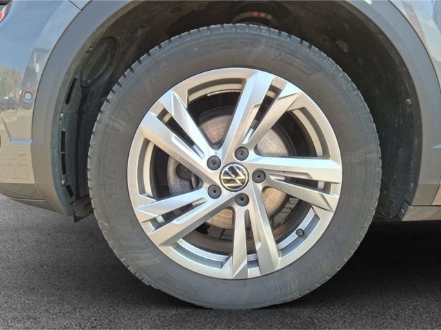 Volkswagen T-Roc R-Line 1.5 TSI °LED°Navi°RFK°ACC°SHZ°AAC°