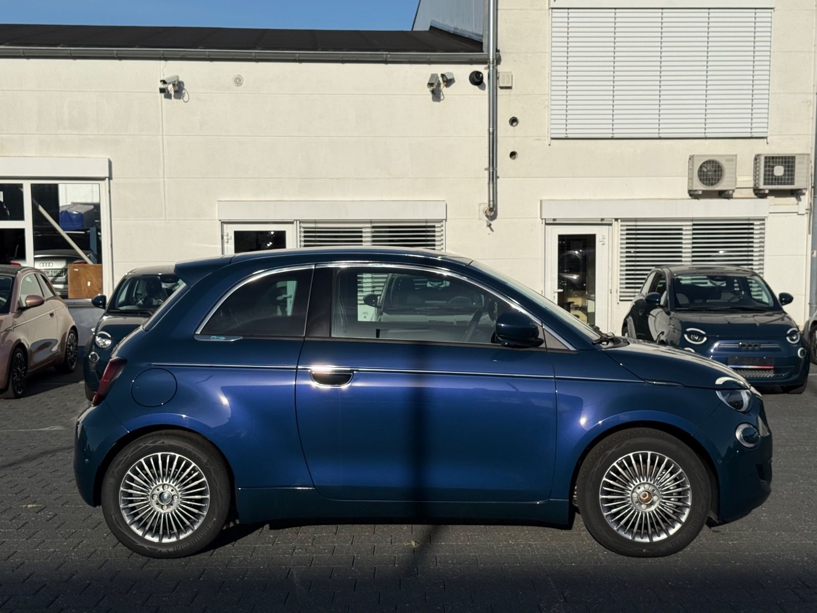 Fiat 500e Style|Totwinkel|Kamera|Sitzhzg|PDC imagem 3