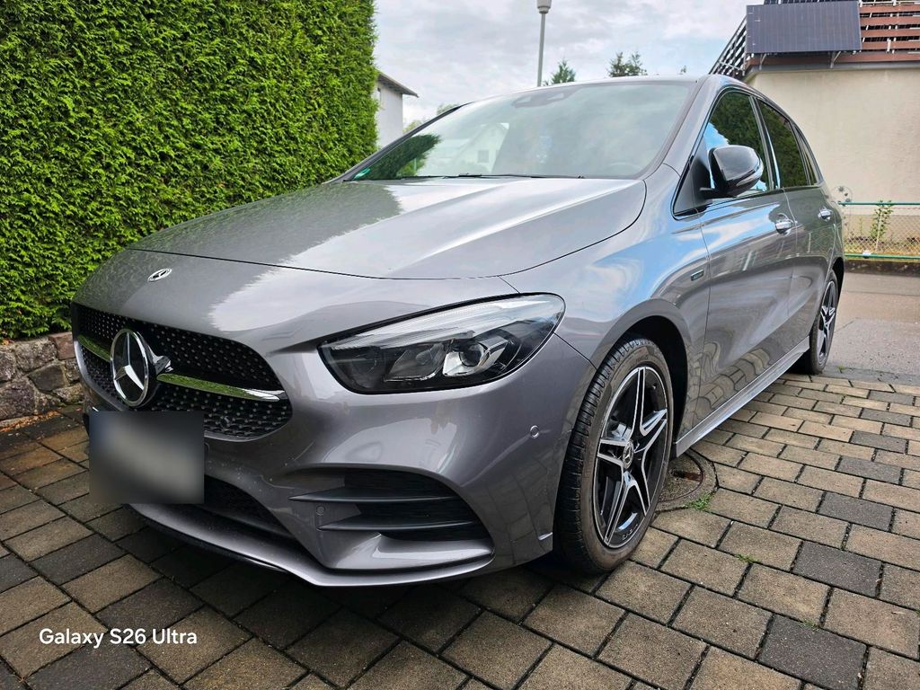 Image of Mercedes-Benz B 250