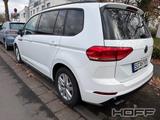 Volkswagen Touran 2.0 TDI DSG R-Line Black Style Kamera 18" - VW Touran Gebrauchtwagen in Bonn