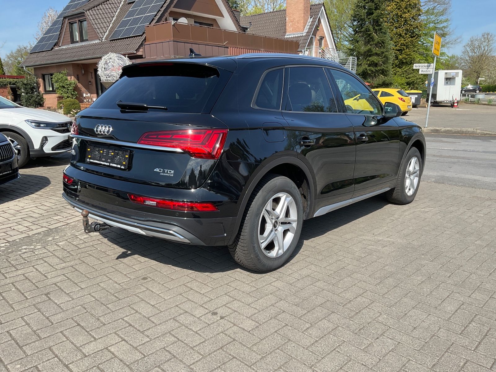 Fahrzeugabbildung Audi Q5 40 TDI S tronic quattro,Kamera,AHK,Navi,ACC