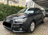 Audi A1 1.2 TFSI Ambition Bose, Navi, Teilleder, 8-fa