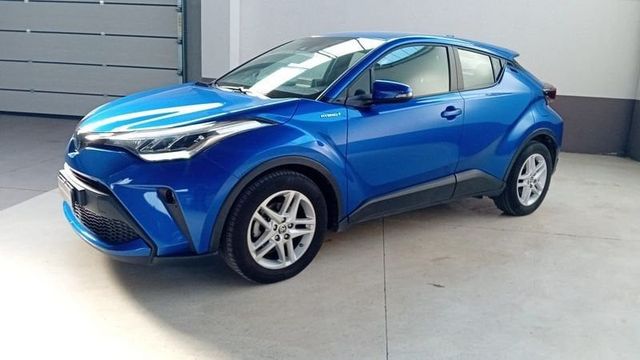 Toyota C-HR 1.8 Hybrid E-CVT Active