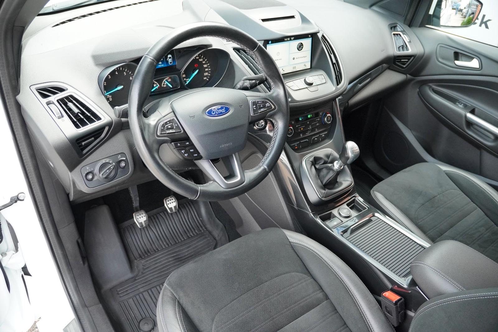 Ford Kuga ST-Line 1,5L 150PS | Tempomat,